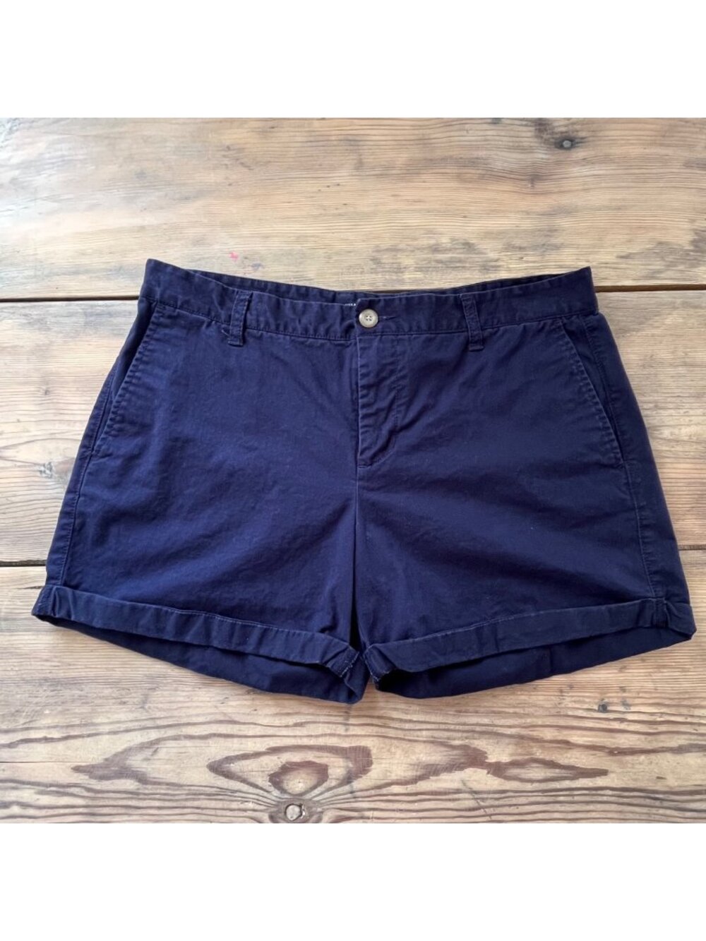 Gap Girlfriend 4" Chino Shorts Womens 10 Navy Cuffed